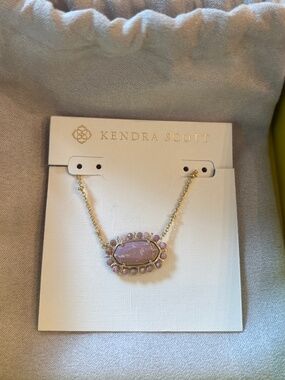 Kendra Scott Beaded Border Elisa Pendant Necklace in Lilac